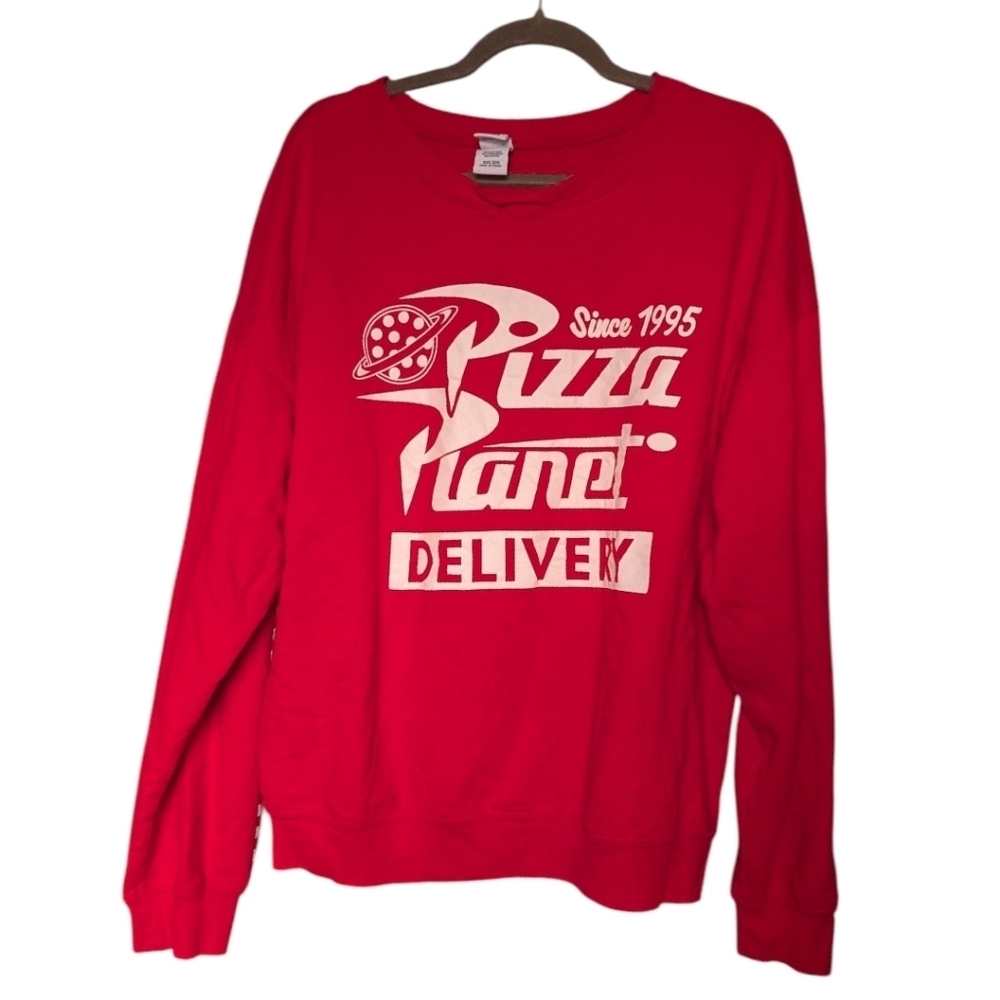 🎃 3XL • Disney • Toy Story PIZZA PLANET DELIVERY Red Crew Neck Sweater